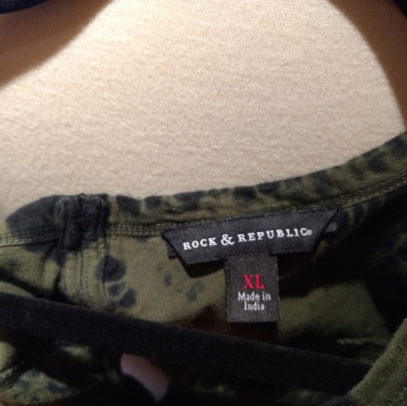 Rock & Republic High/Low Tunic - Picture 4 of 8